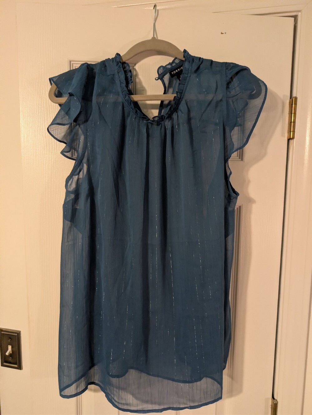 Torrid Teal Ruffle Sleeve Sleeveless Blouse Size 1